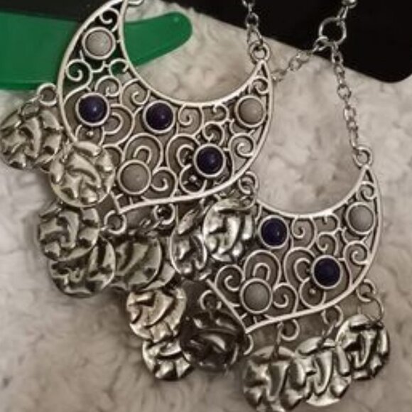 🆕 Musical Murals - blue earrings - Picture 2 of 2